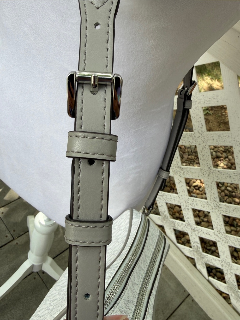 Michael Kors Small Connie Bright White Gray Camera Signature Logo Crossbody Bag - Picture 15 of 15